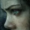 雨滴模仿我的泪水，模糊了我周围的世界，