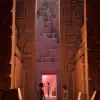 古老废墟中创新而熟练的动画师，将人物栩栩如生，3D，戏剧性灯光，Illumination Entertainment，Sanyu，高清，8 k没有争论--v 5.1 -风格原始--s 250 --ar 9：16