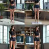 一个逼真的3D模型显示了一个高大美丽的女人站在一个透明的基础上，穿着紧身的黑色短袖上衣和深色牛仔短裤。在背景中，有一个计算机显示器显示她的线框3D模型，设置在一个现代化的办公环境中，有架子和大窗户，具有高细节和照片般逼真的风格。   --亚3：4